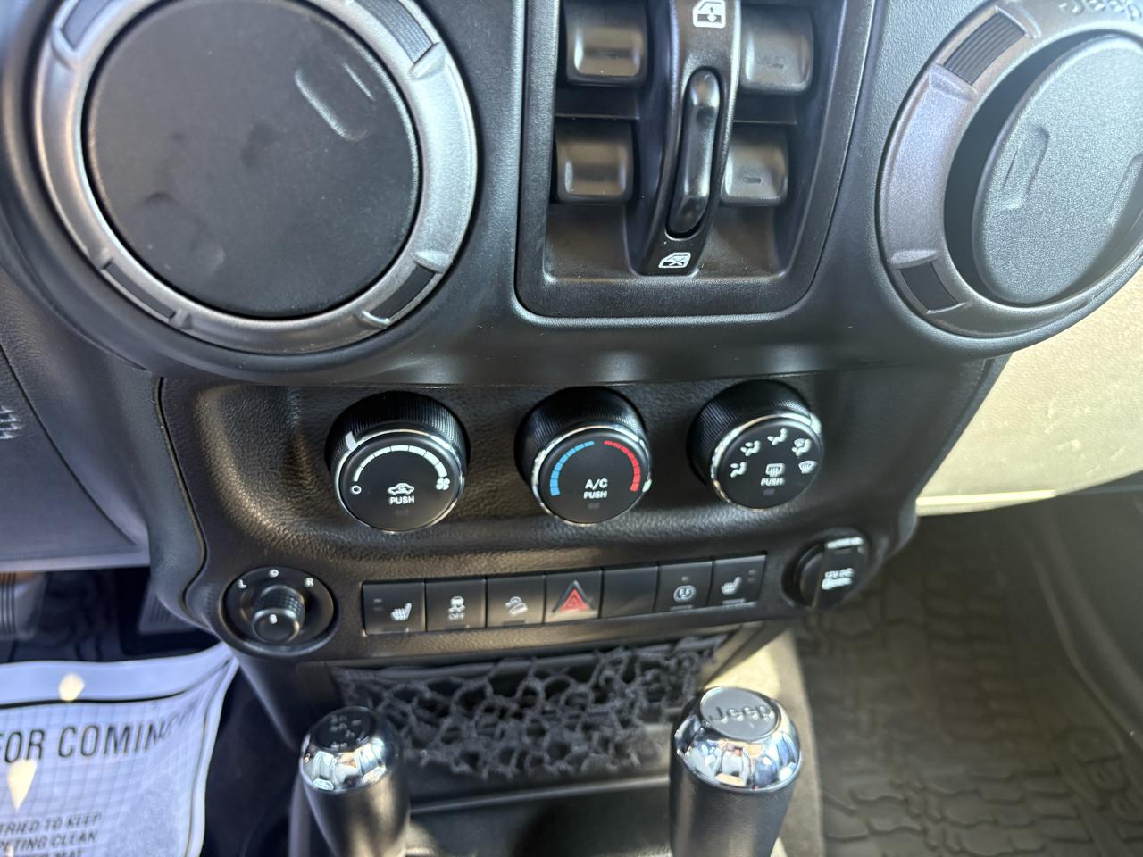 Jeep Wrangler JK Unlimited Freedom Edition 4x4 2018