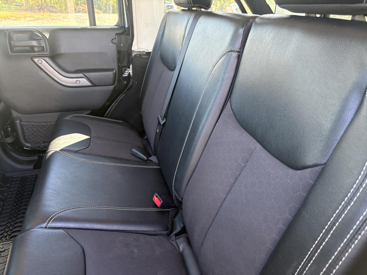 Jeep Wrangler JK Unlimited Freedom Edition 4x4 2018