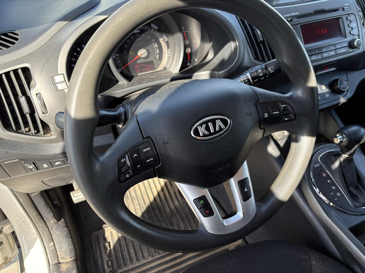 Kia Sportage AWD 4dr LX 2011