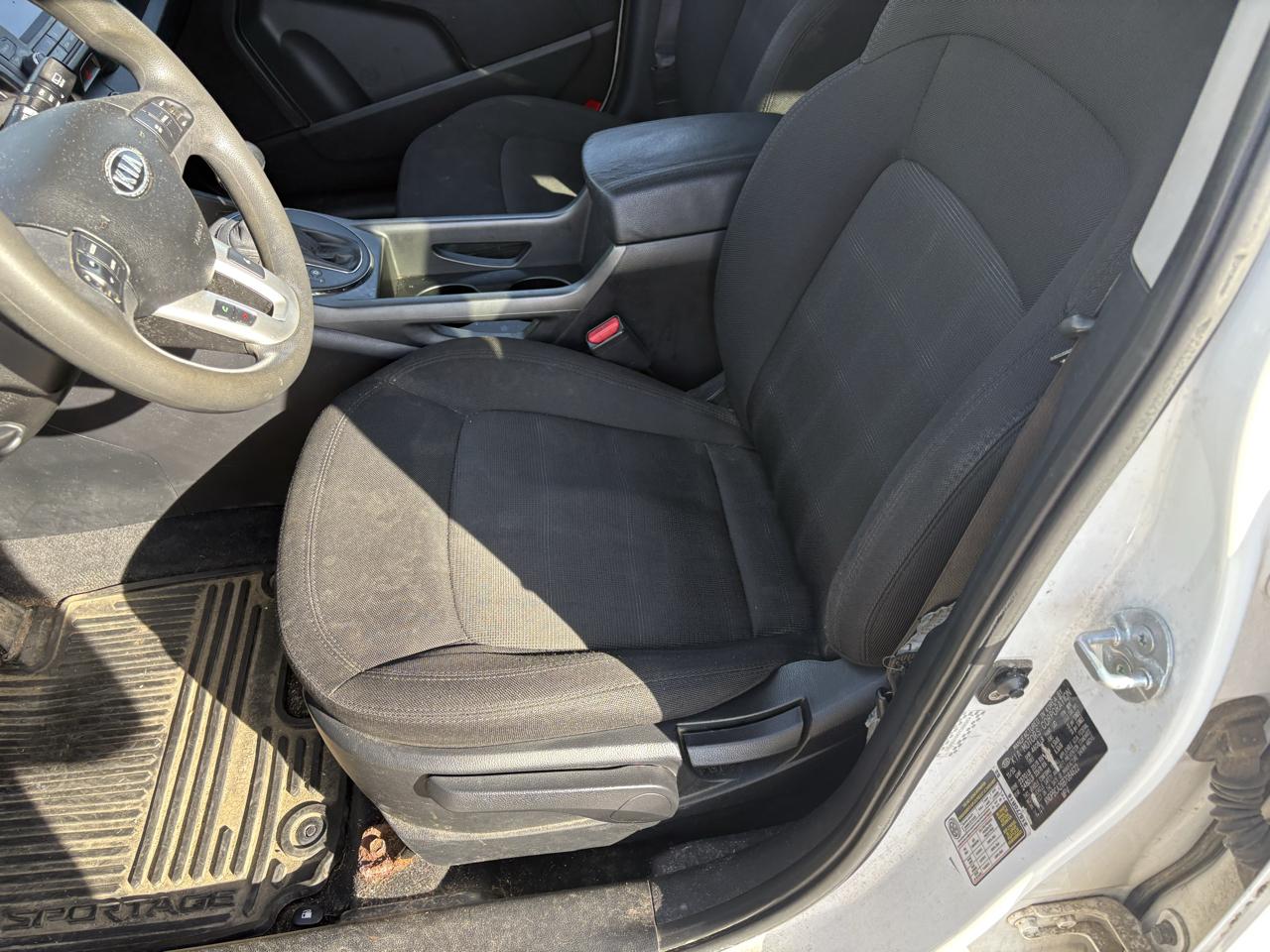 Kia Sportage AWD 4dr LX 2011