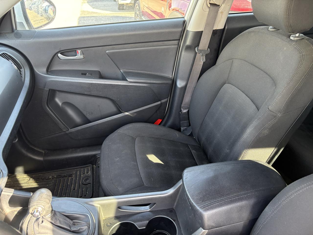 Kia Sportage AWD 4dr LX 2011