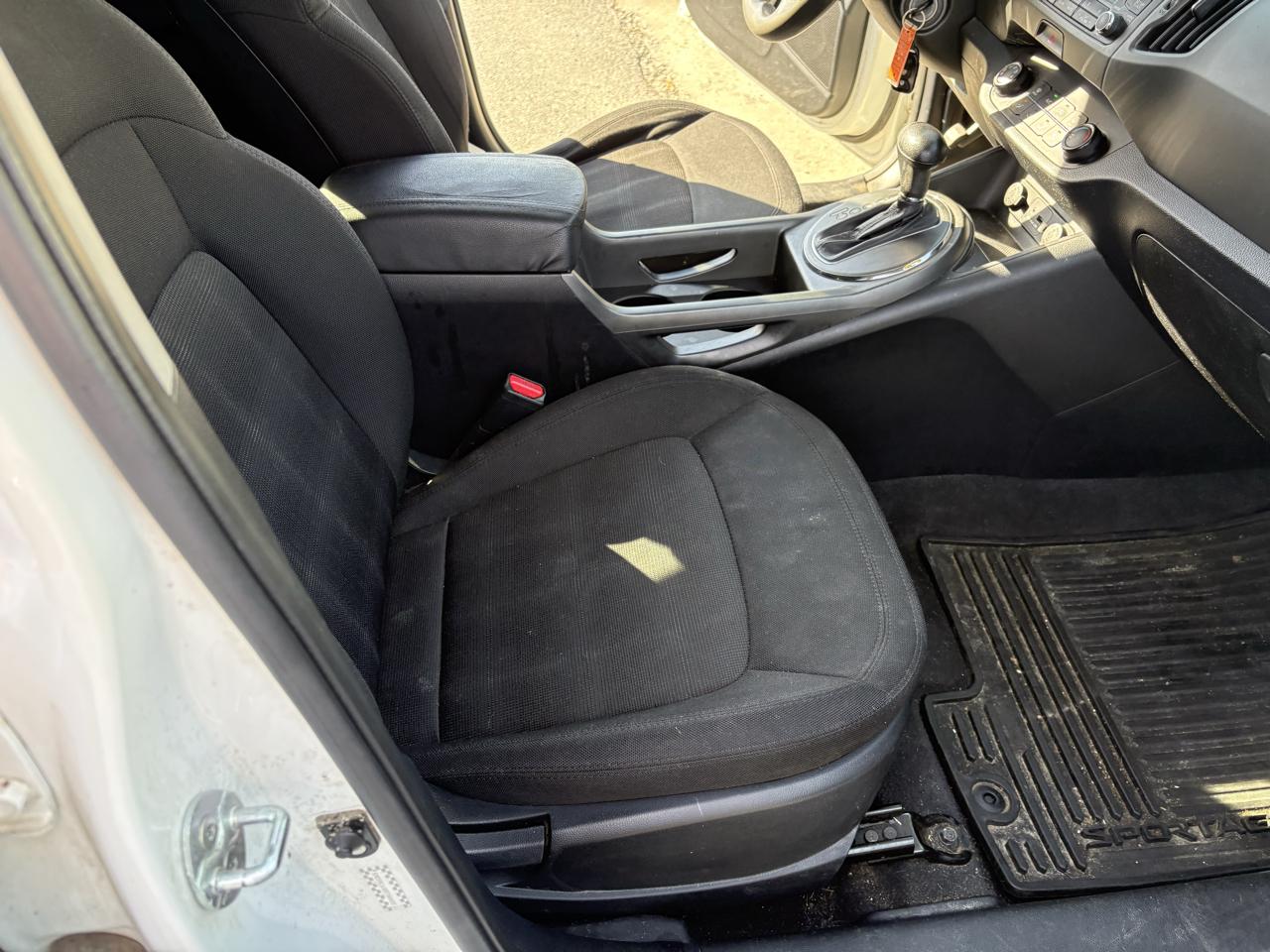 Kia Sportage AWD 4dr LX 2011
