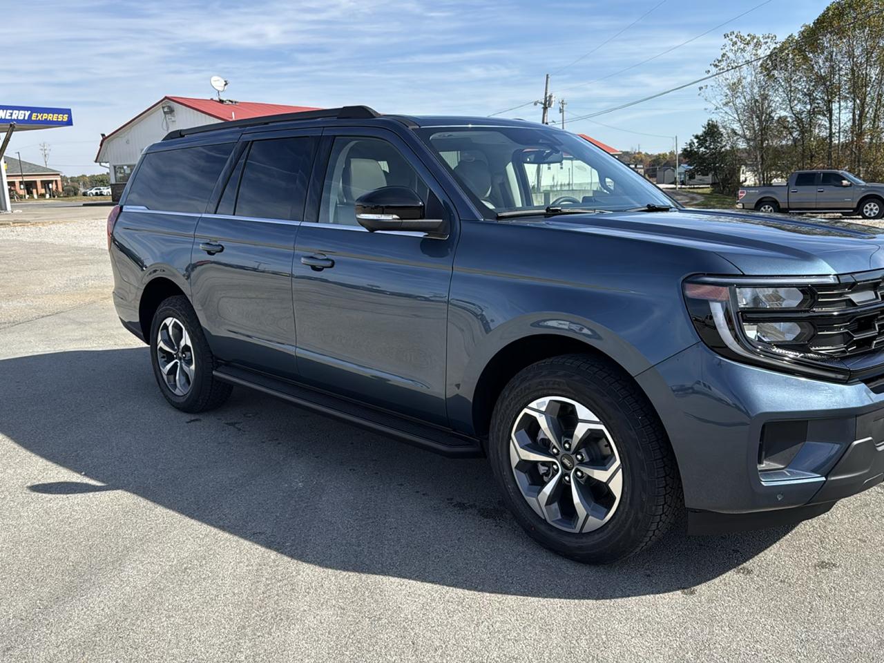 Ford Expedition Max Active 4x4 2027