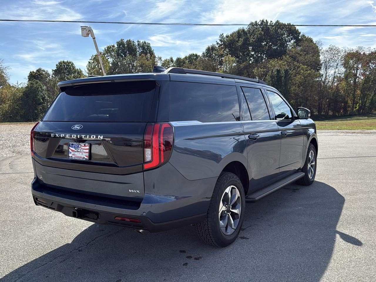 Ford Expedition Max Active 4x4 2027