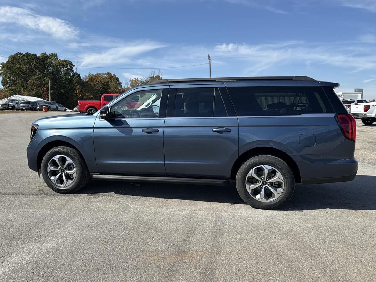 Ford Expedition Max Active 4x4 2027