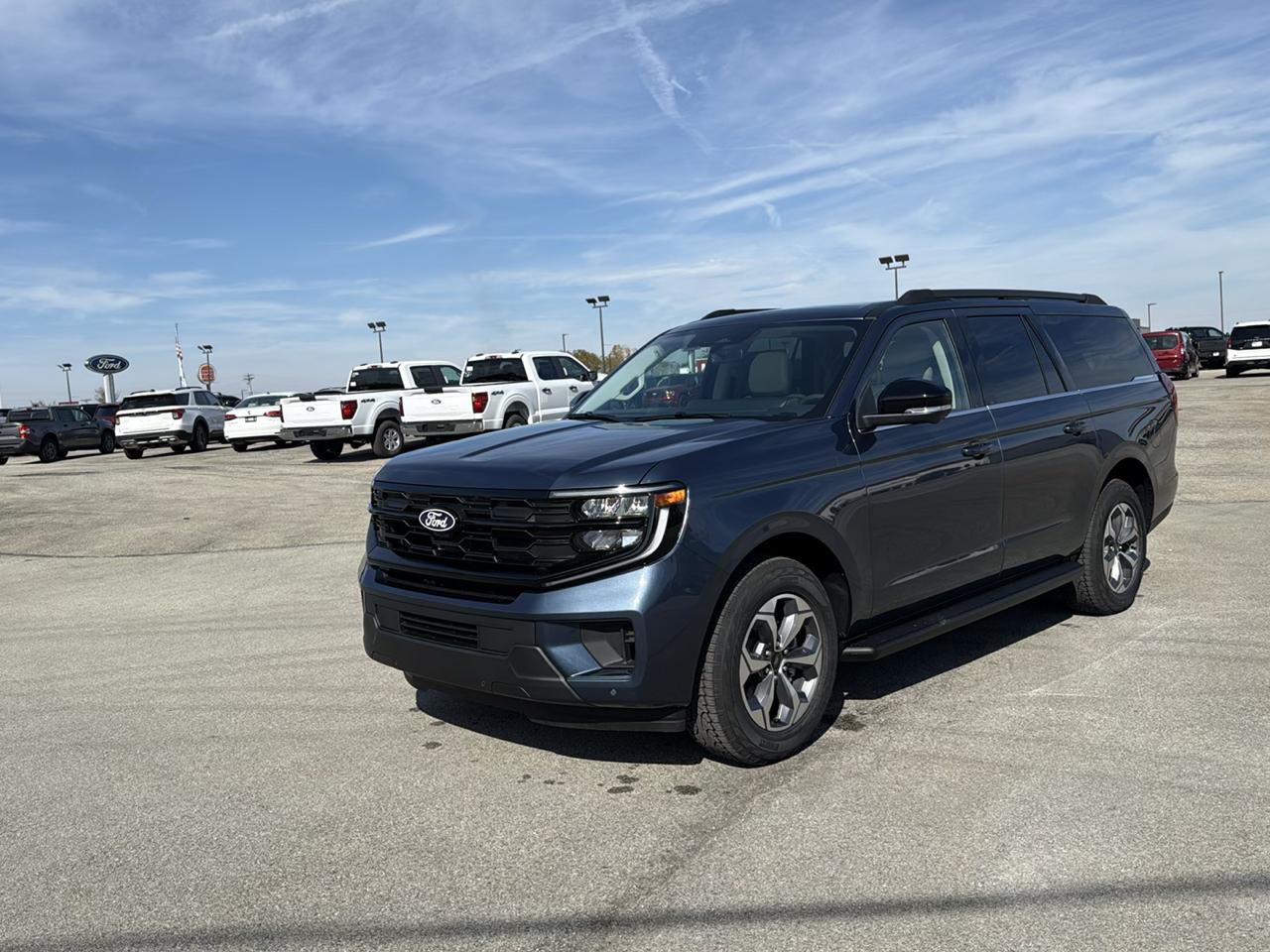 Ford Expedition Max Active 4x4 2027