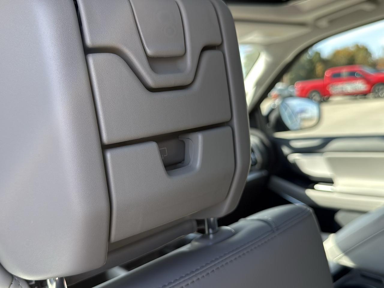 Ford Expedition Max Active 4x4 2027