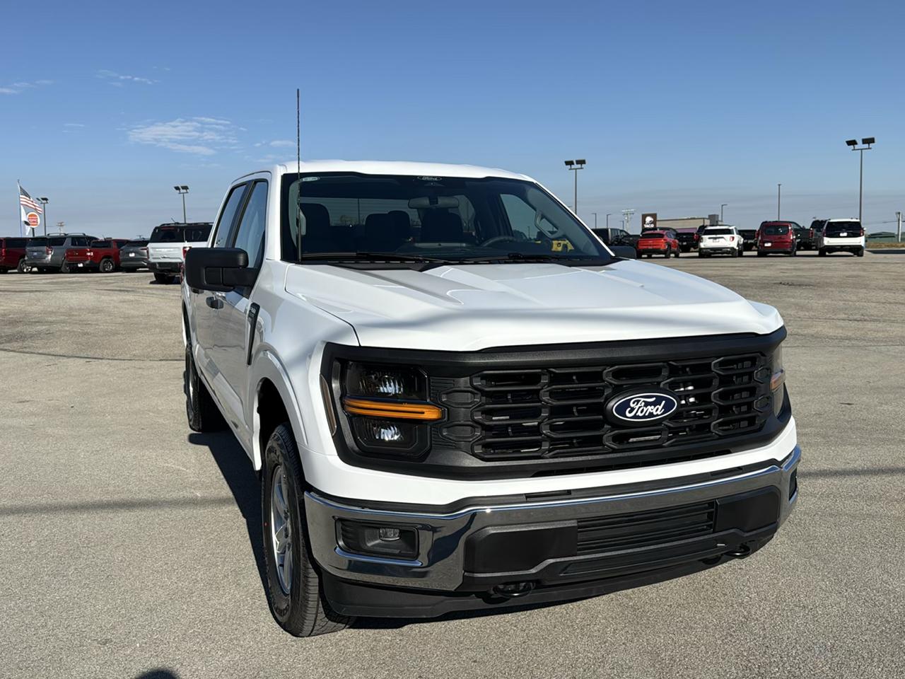 2026 Ford F-150 XL 4WD SuperCrew 5.5' Box