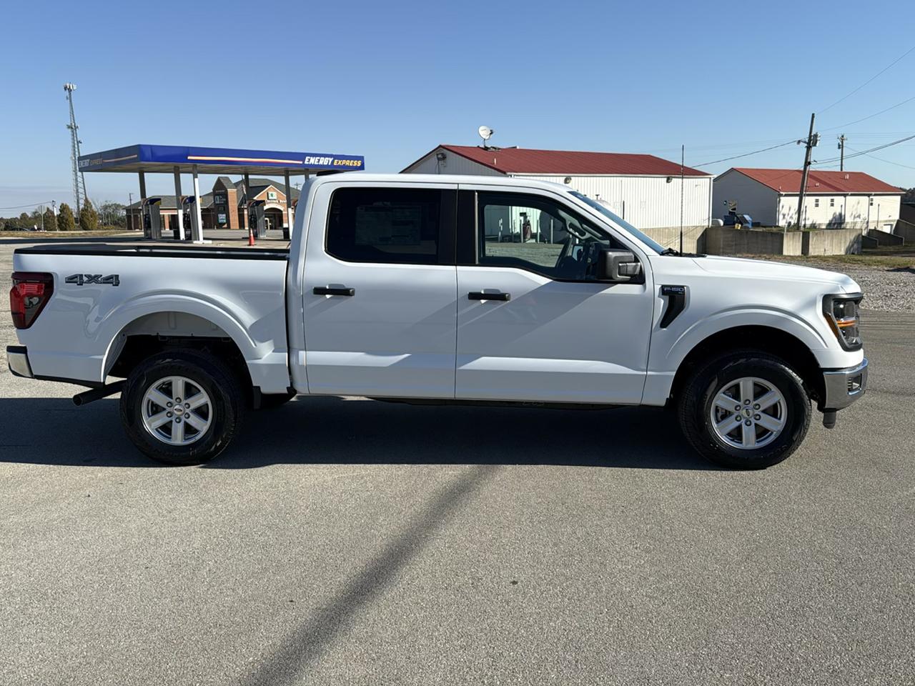 Ford F-150 XL 4WD SuperCrew 5.5' Box 2026