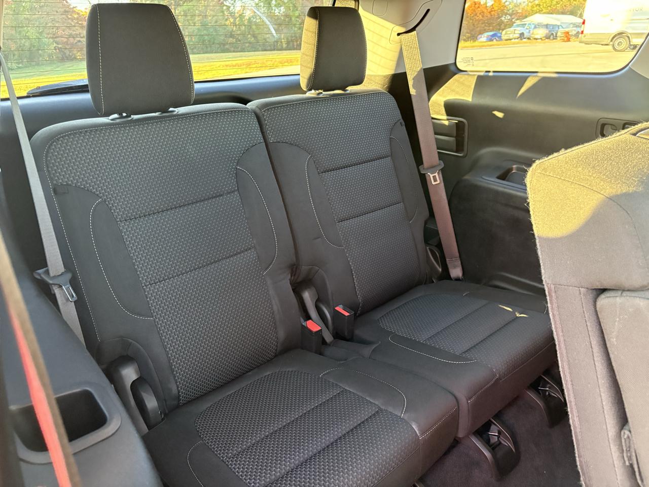 GMC Acadia FWD 4dr SLE 2021