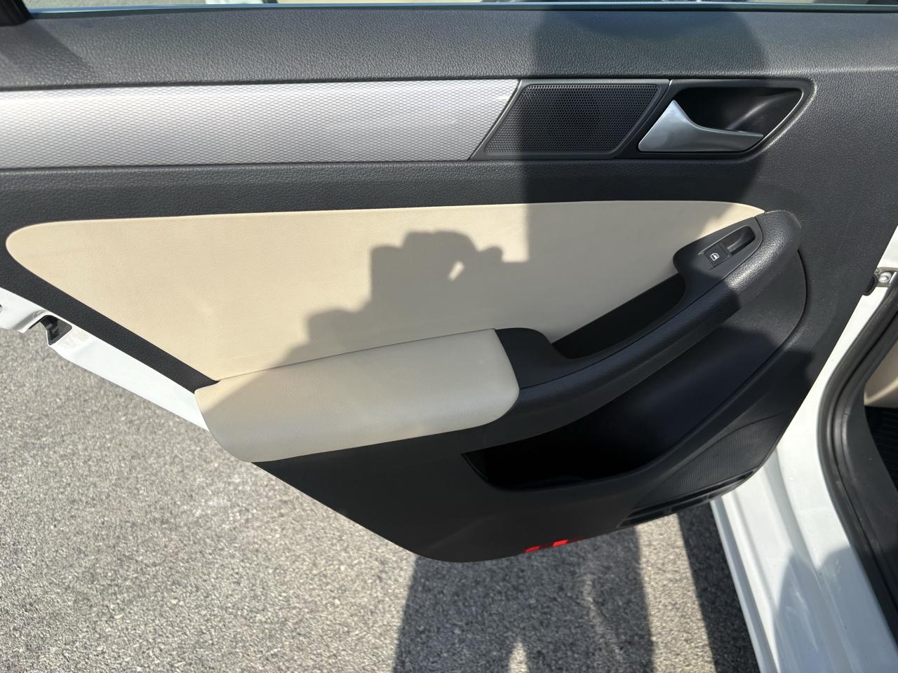 Volkswagen Jetta 1.4T SE Auto 2017