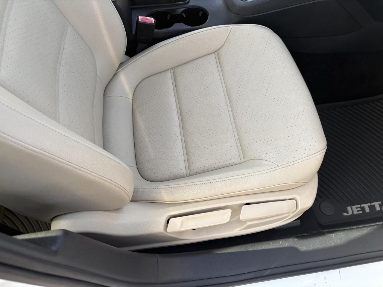 Volkswagen Jetta 1.4T SE Auto 2017