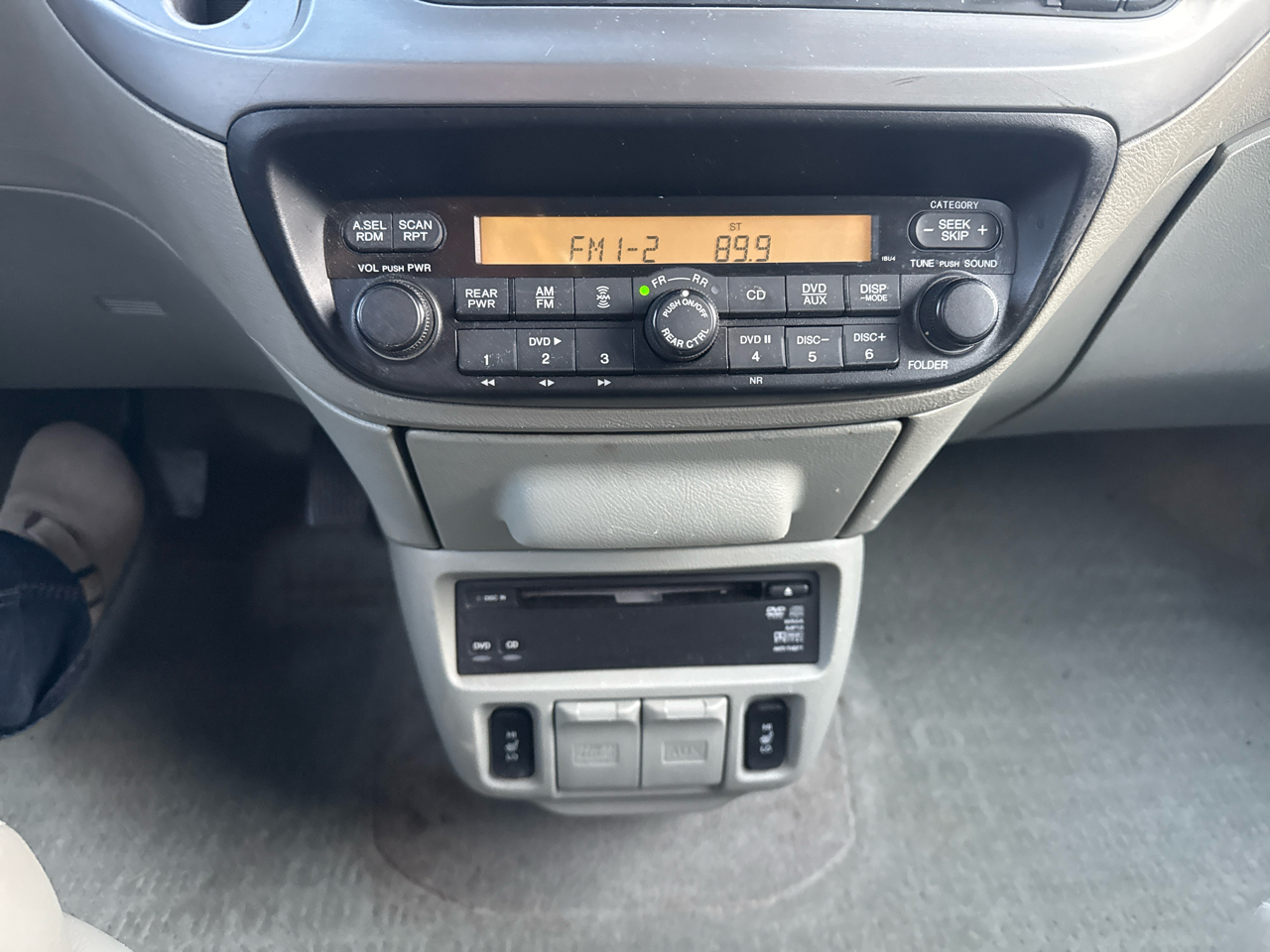Honda Odyssey EX-L w/ DVD and Navigation 2008