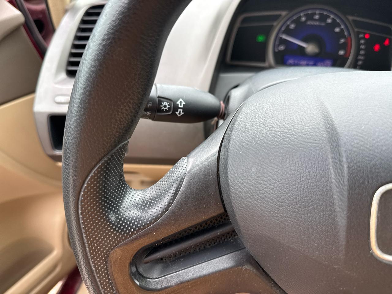 Honda Civic LX Sedan AT 2006