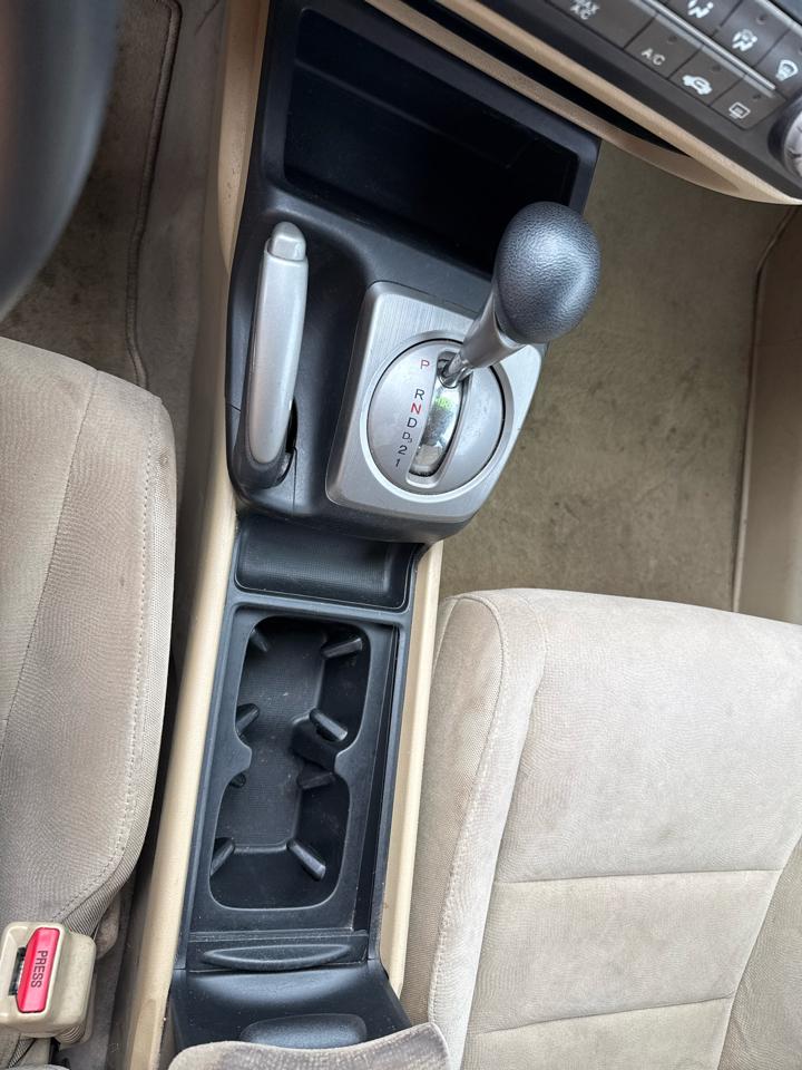 Honda Civic LX Sedan AT 2006