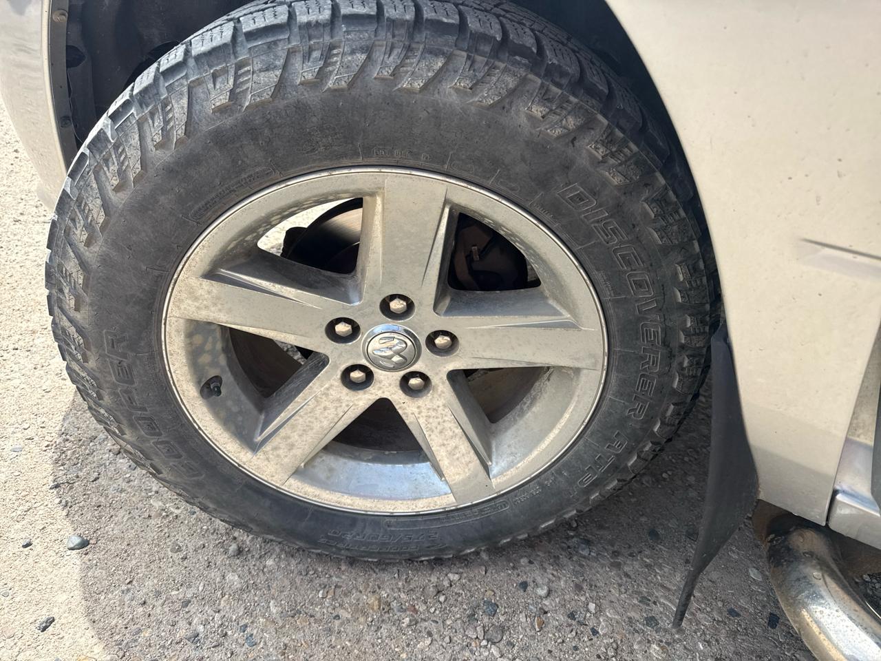 RAM 1500 4WD Reg Cab 120.5" Express 2013