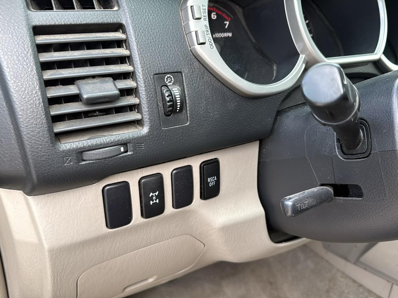 Toyota 4Runner Sport Edition 4WD 2004