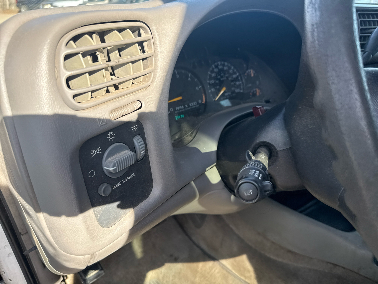 Chevrolet Blazer LT 4-Door 4WD 2001