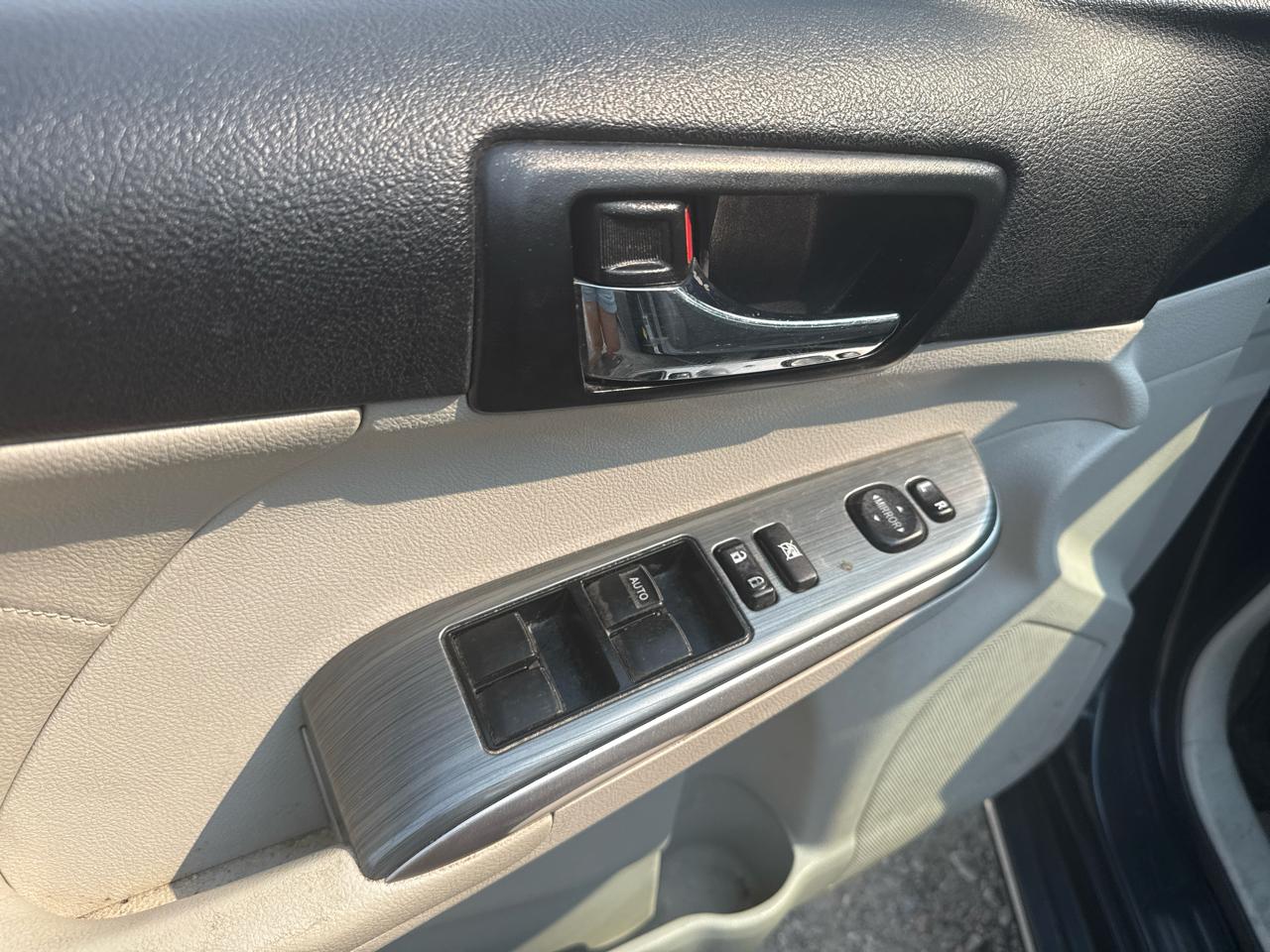 Toyota Camry Hybrid XLE 2014