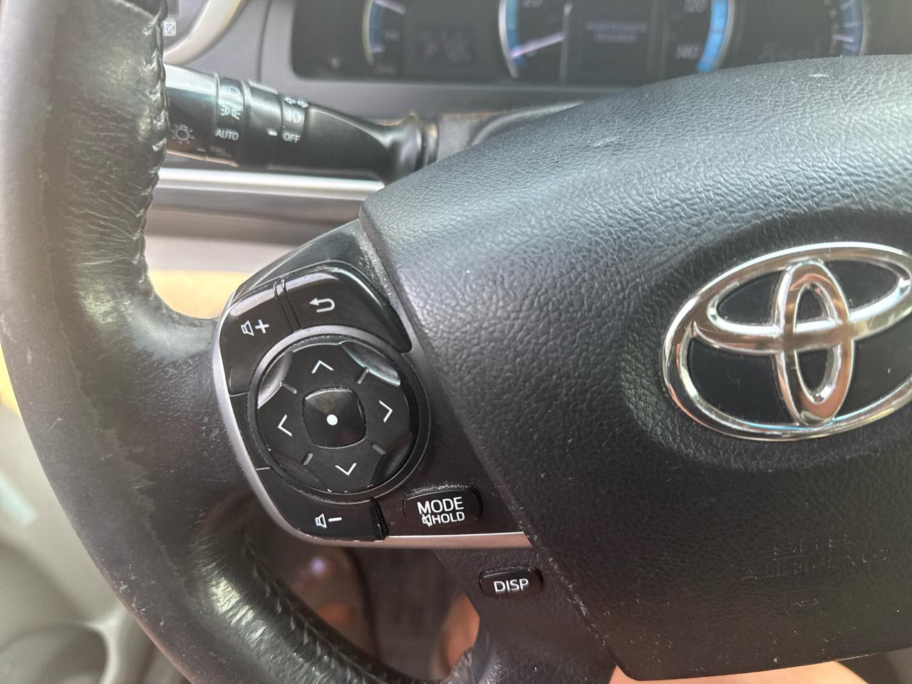 Toyota Camry Hybrid XLE 2014
