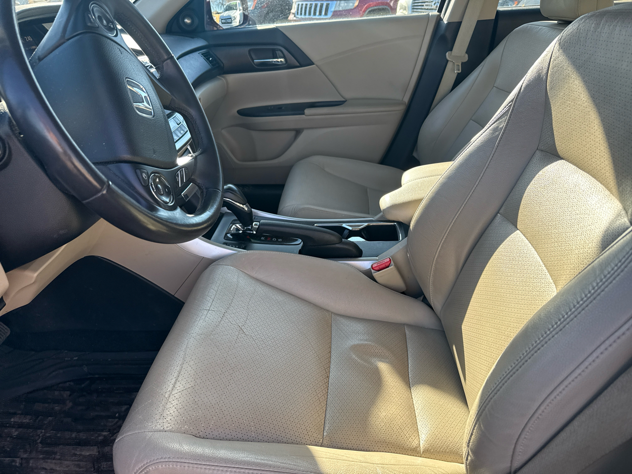 Honda Accord EX-L V6 Sedan AT 2013