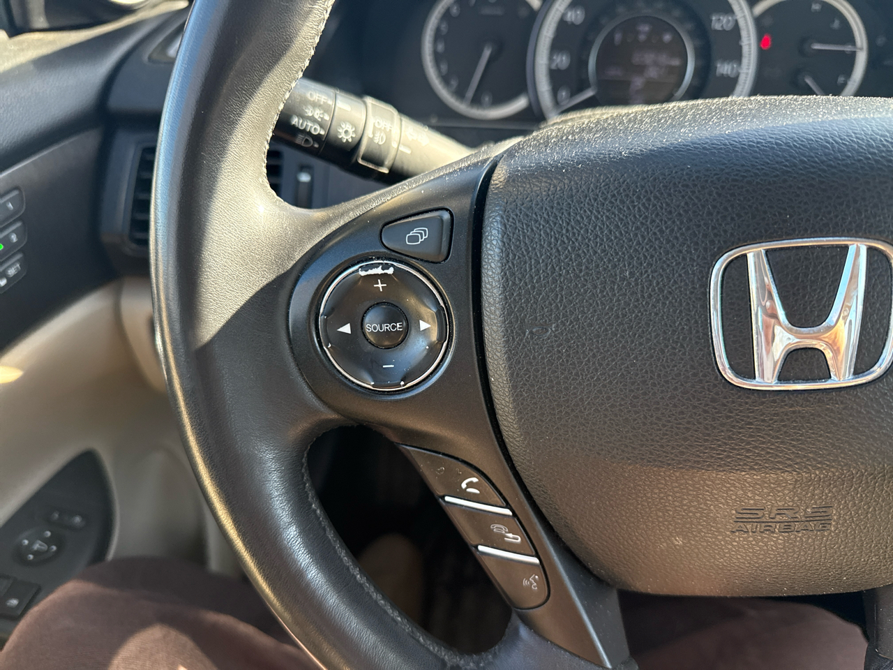 Honda Accord EX-L V6 Sedan AT 2013