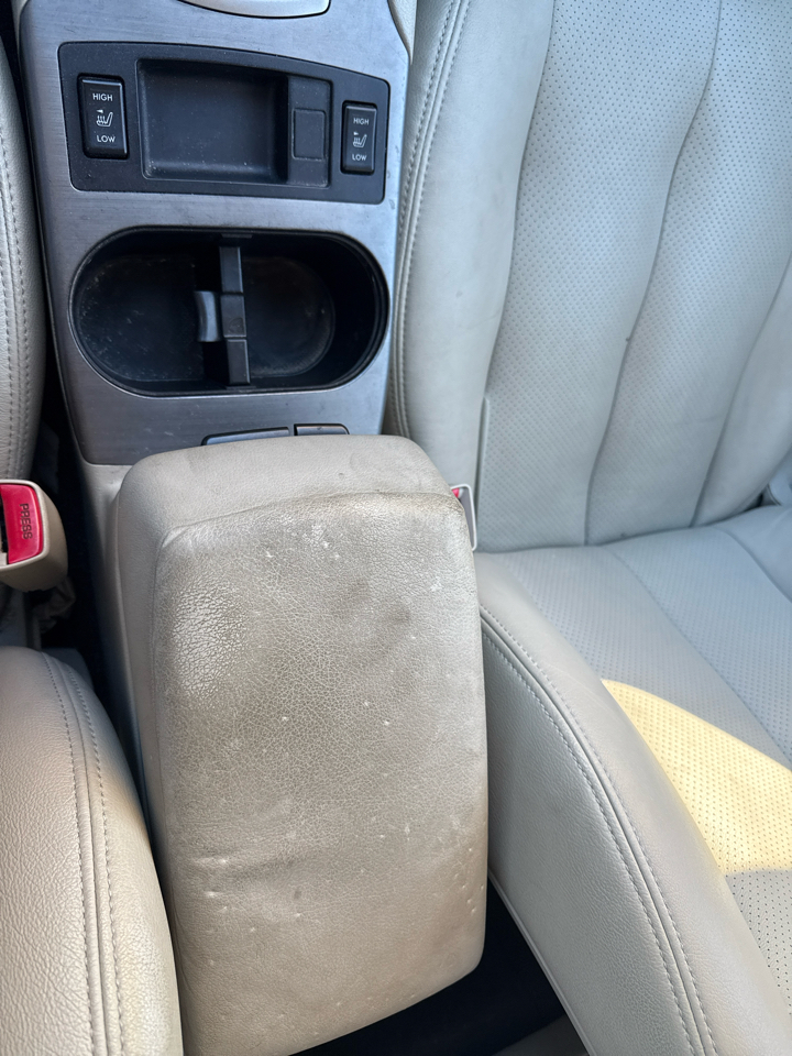 Subaru Outback 2.5i Premium 2010 Subaru Outback 2.5i Premium 2010