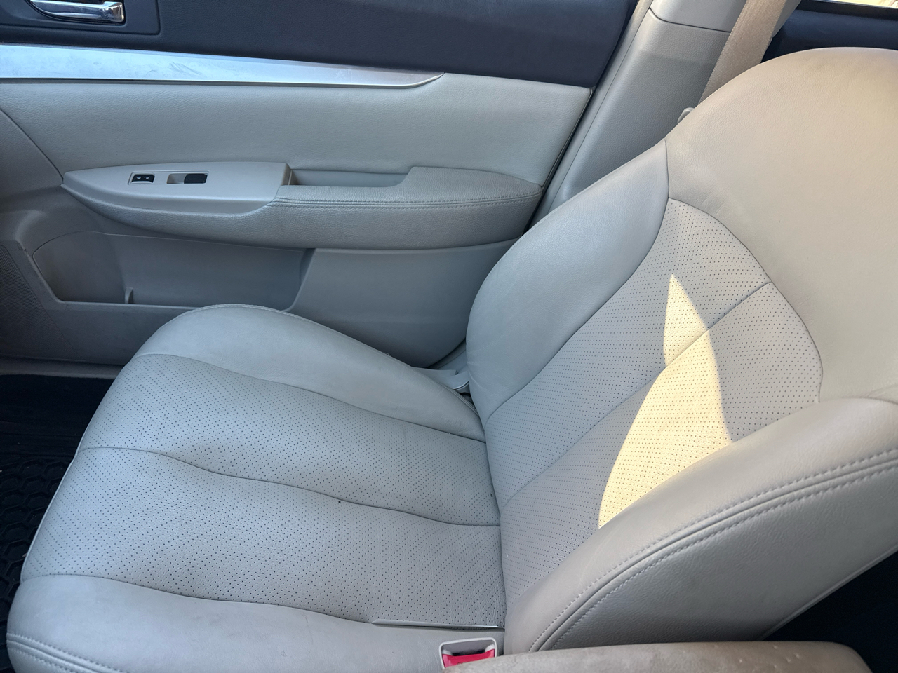 Subaru Outback 2.5i Premium 2010 Subaru Outback 2.5i Premium 2010