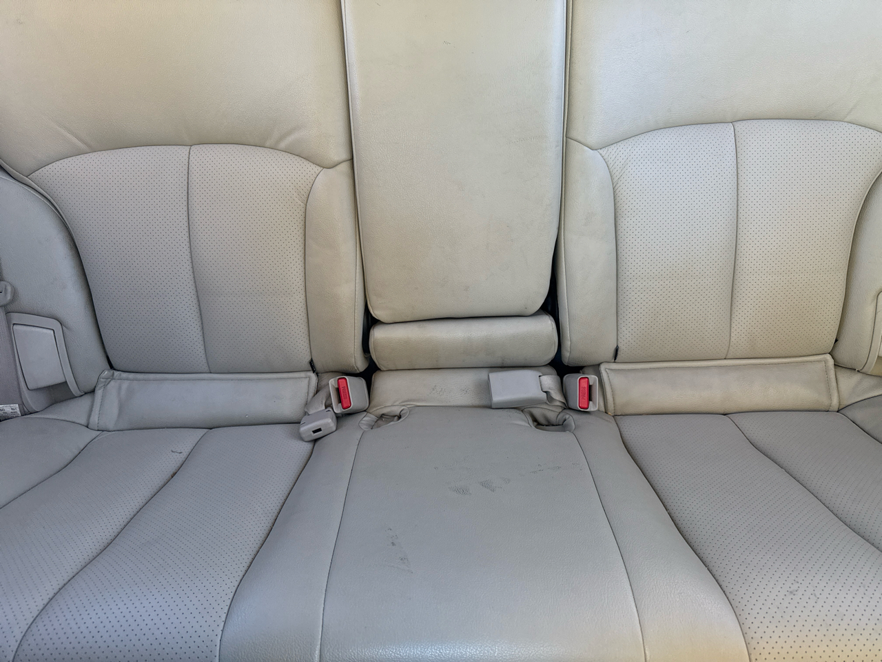 Subaru Outback 2.5i Premium 2010 Subaru Outback 2.5i Premium 2010
