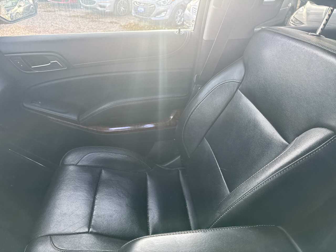 Chevrolet Suburban LTZ 1500 4WD 2015 Chevrolet Suburban LTZ 1500 4WD 2015