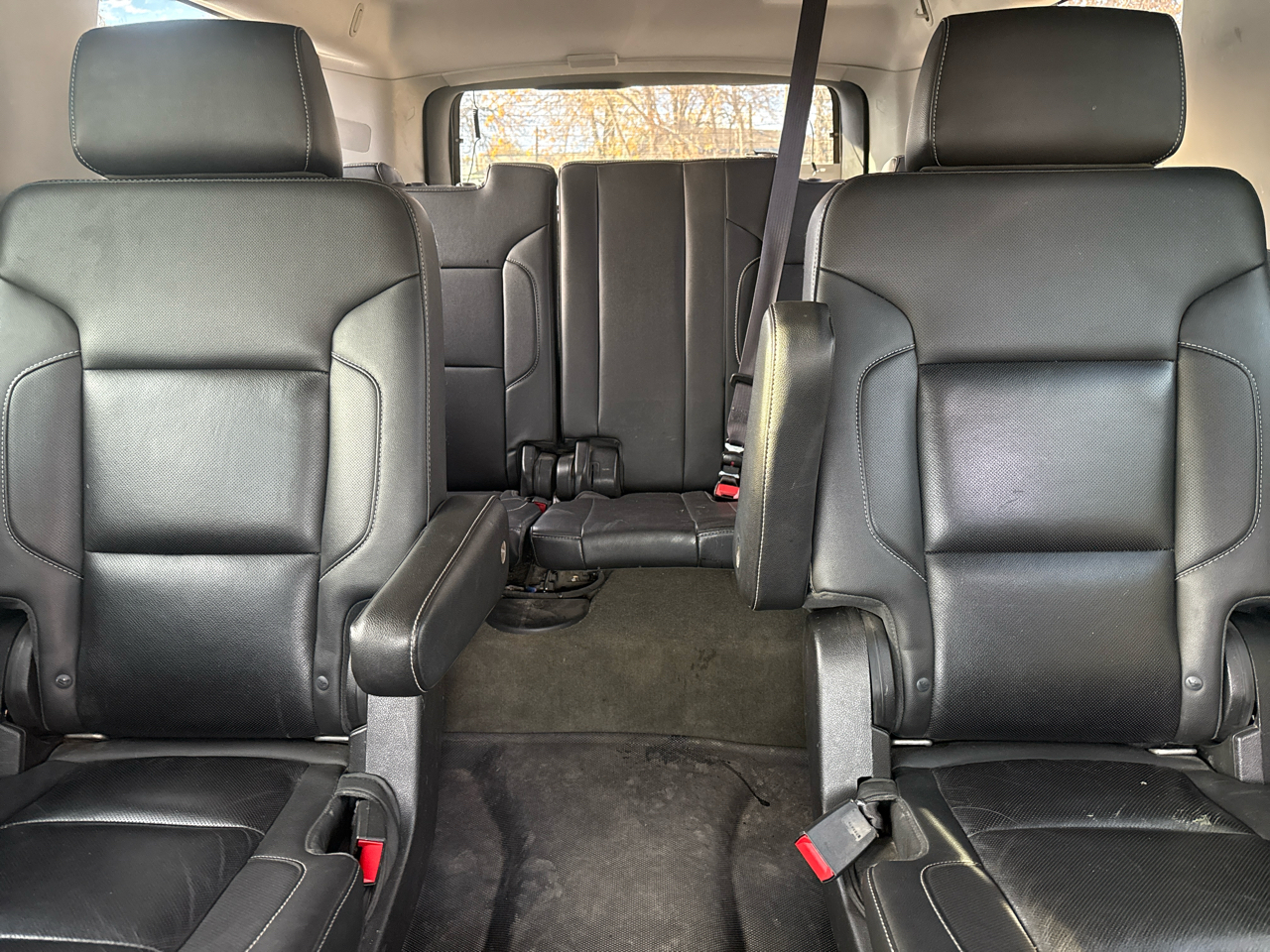 Chevrolet Suburban LTZ 1500 4WD 2015 Chevrolet Suburban LTZ 1500 4WD 2015