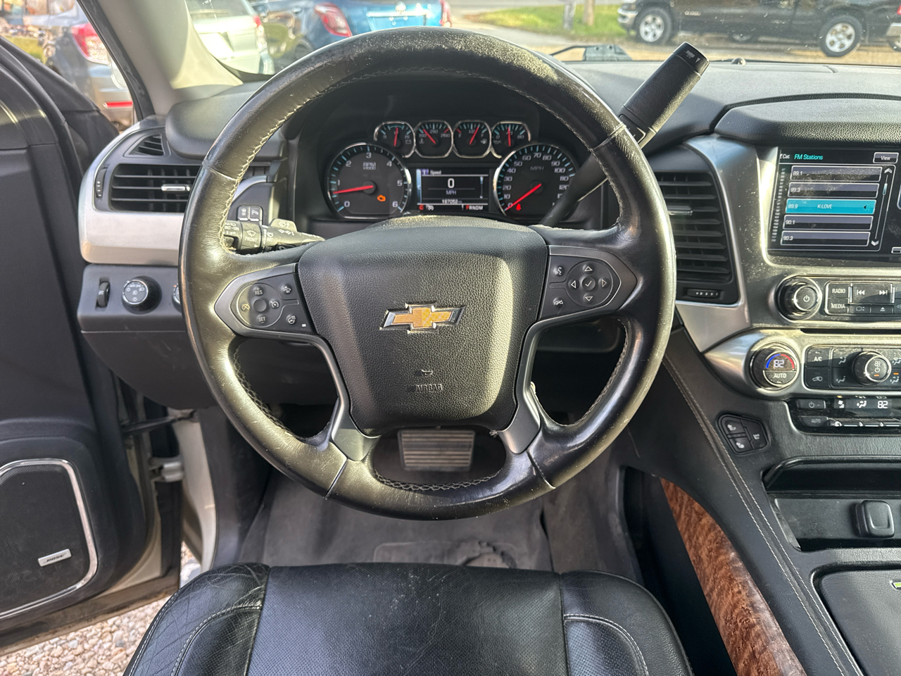 Chevrolet Suburban LTZ 1500 4WD 2015 Chevrolet Suburban LTZ 1500 4WD 2015