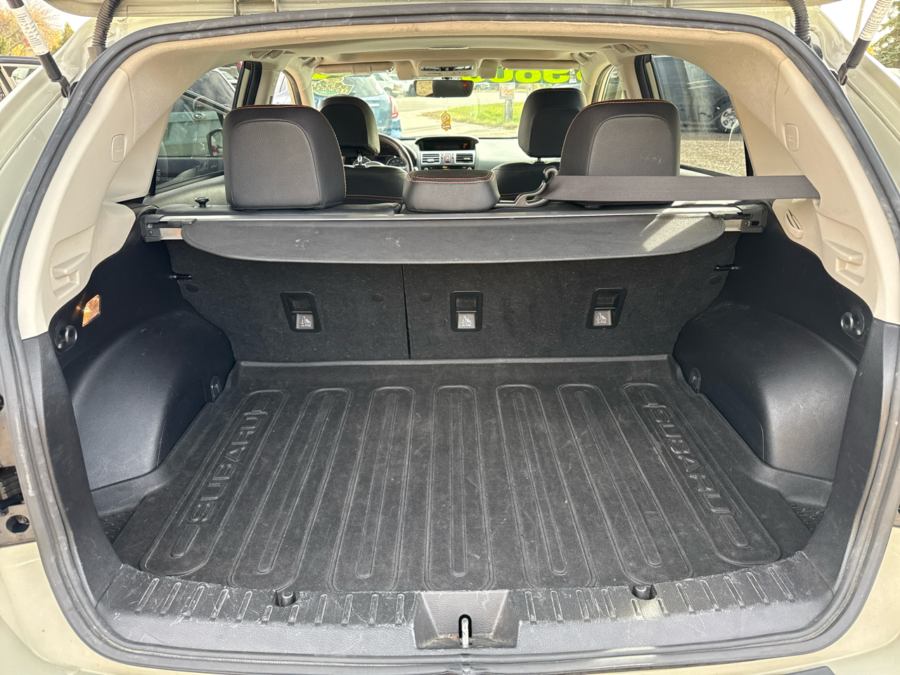 Subaru Crosstrek 2.0i Limited PZEV CVT 2017 Subaru Crosstrek 2.0i Limited PZEV CVT 2017