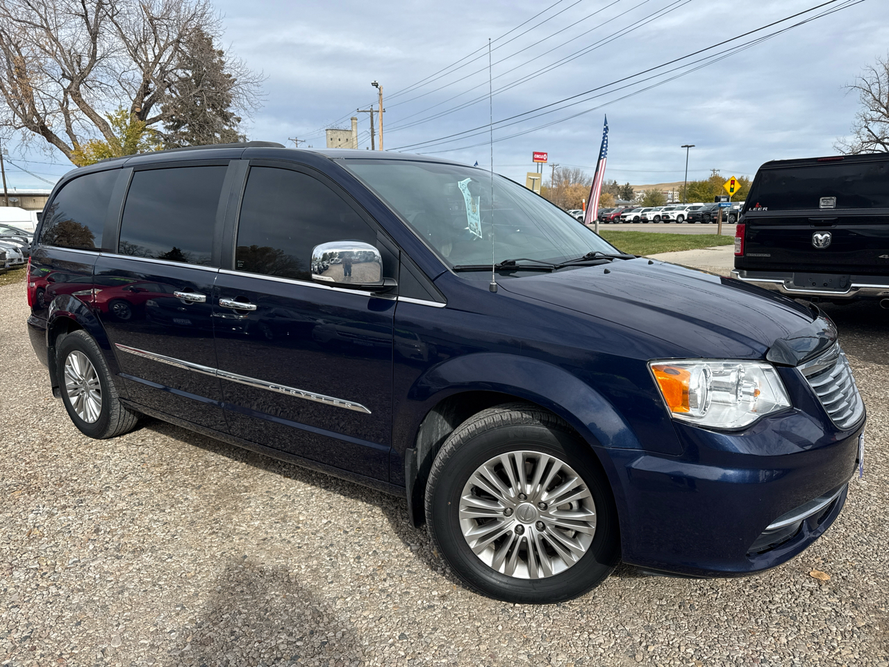 2015 Chrysler Town & Country Touring-L
