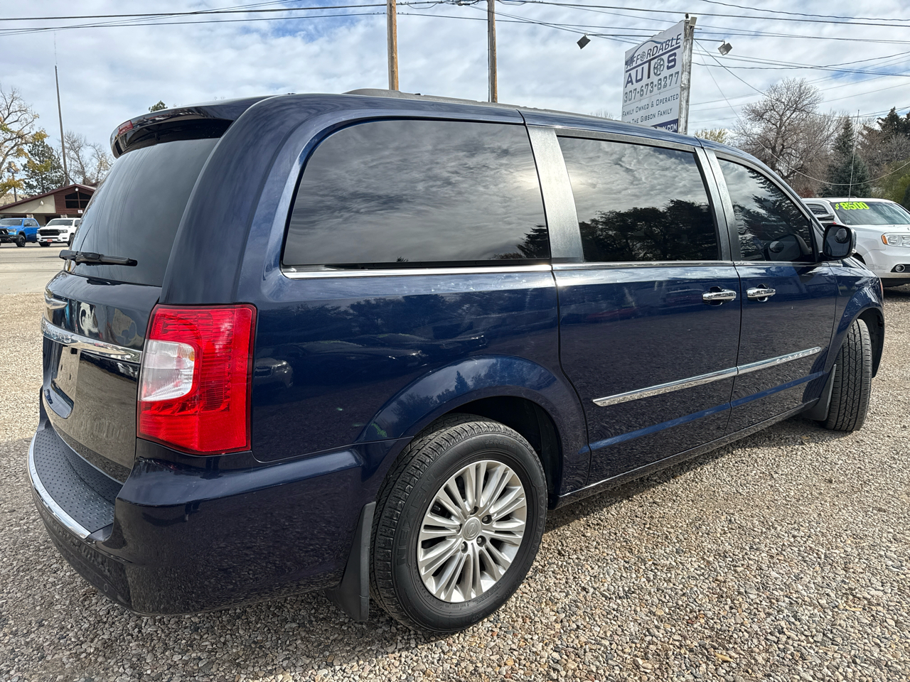 Chrysler Town & Country Touring-L 2015 Chrysler Town & Country Touring-L 2015