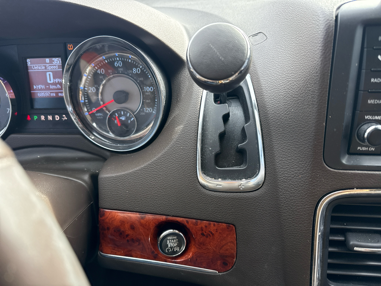 Chrysler Town & Country Touring-L 2015 Chrysler Town & Country Touring-L 2015