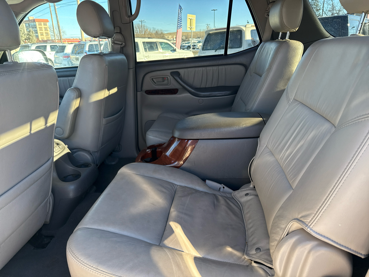 Toyota Sequoia Limited 4WD 2007