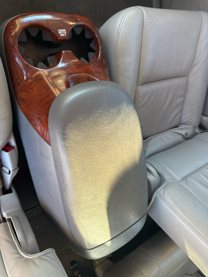 Toyota Sequoia Limited 4WD 2007