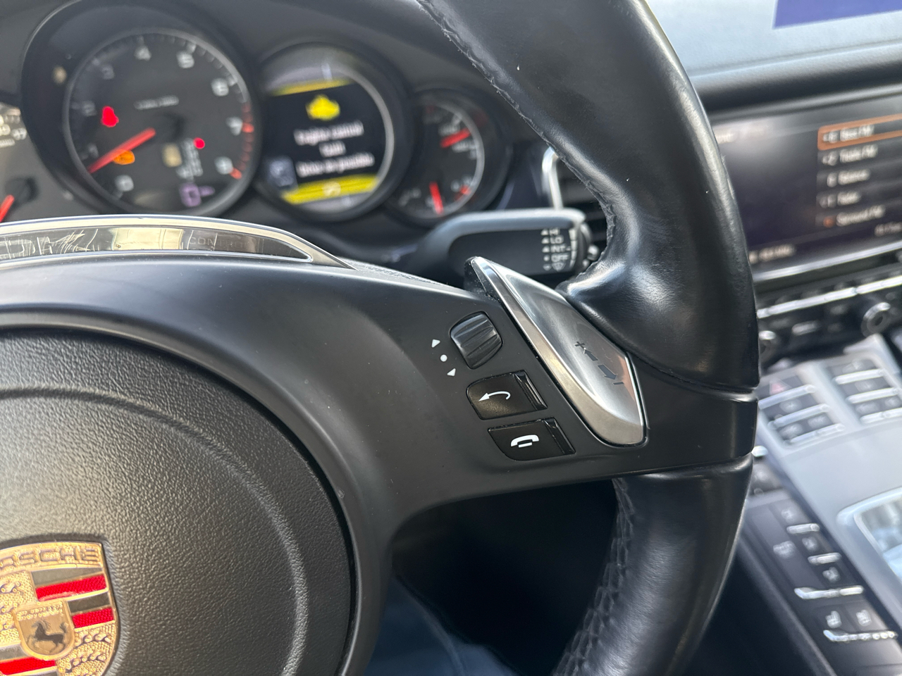 Porsche Panamera 4 2014