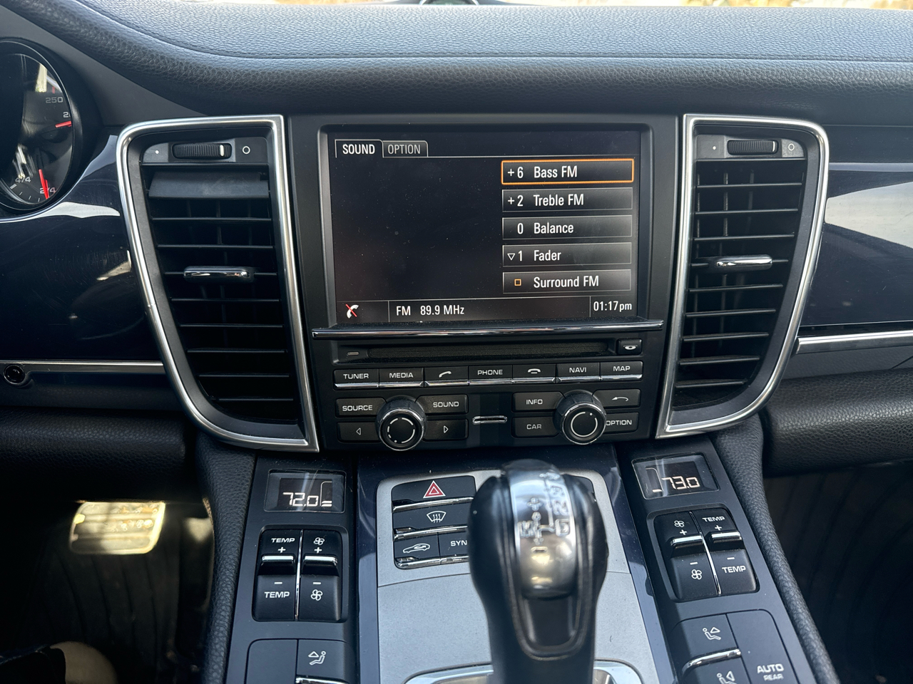 Porsche Panamera 4 2014