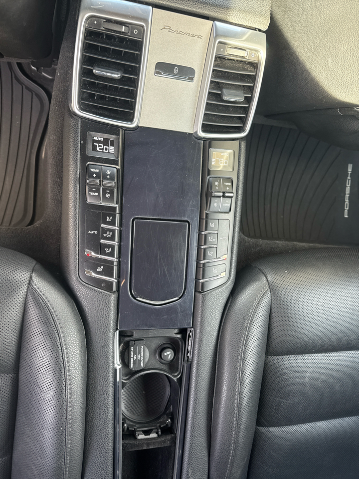 Porsche Panamera 4 2014