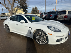 2014 Porsche Panamera 