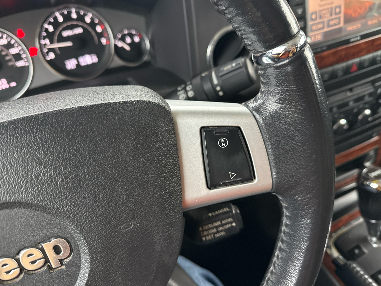 Jeep Commander Limited 4WD 2009