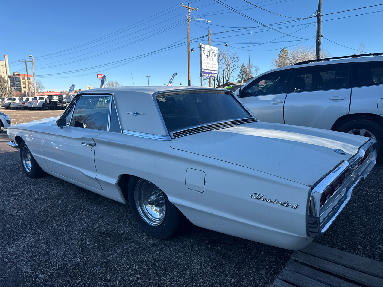 Ford Thunderbird 2-Door Sedan 1966