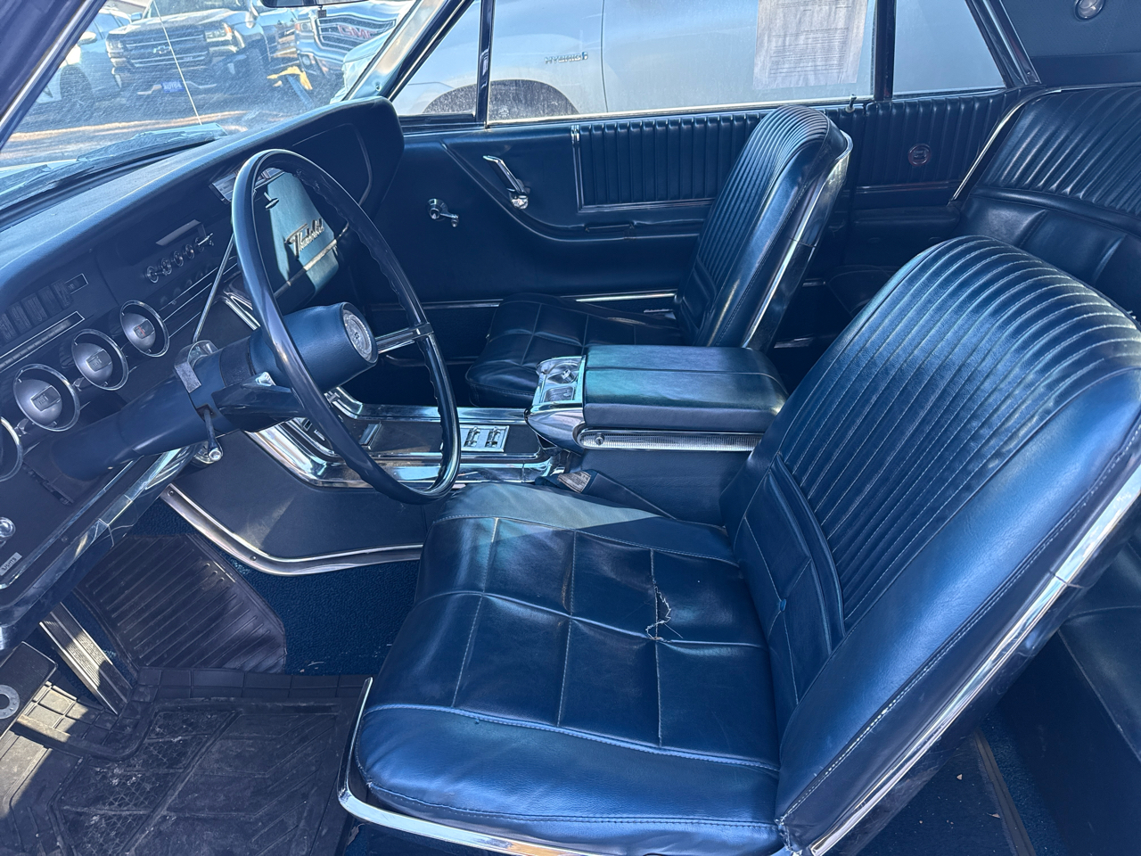 Ford Thunderbird 2-Door Sedan 1966