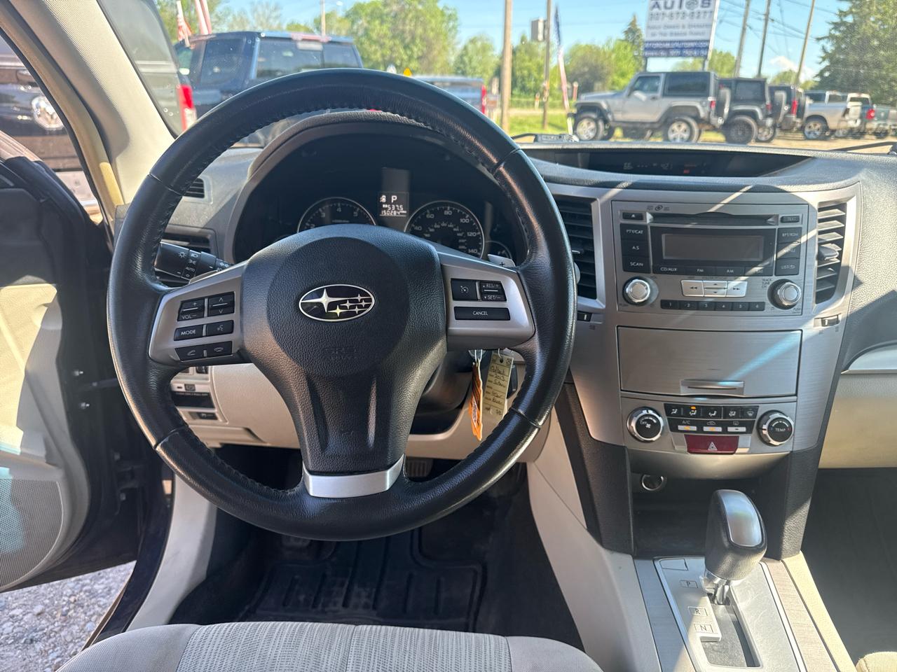 Subaru Outback 2.5i Premium 2013