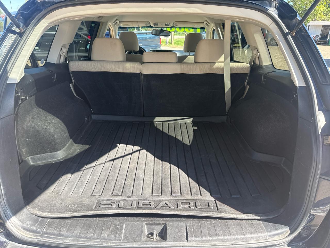 Subaru Outback 2.5i Premium 2013