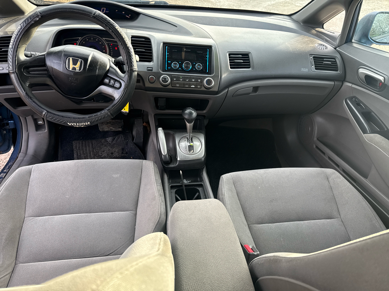 Honda Civic 4dr Sdn LX Auto 2007
