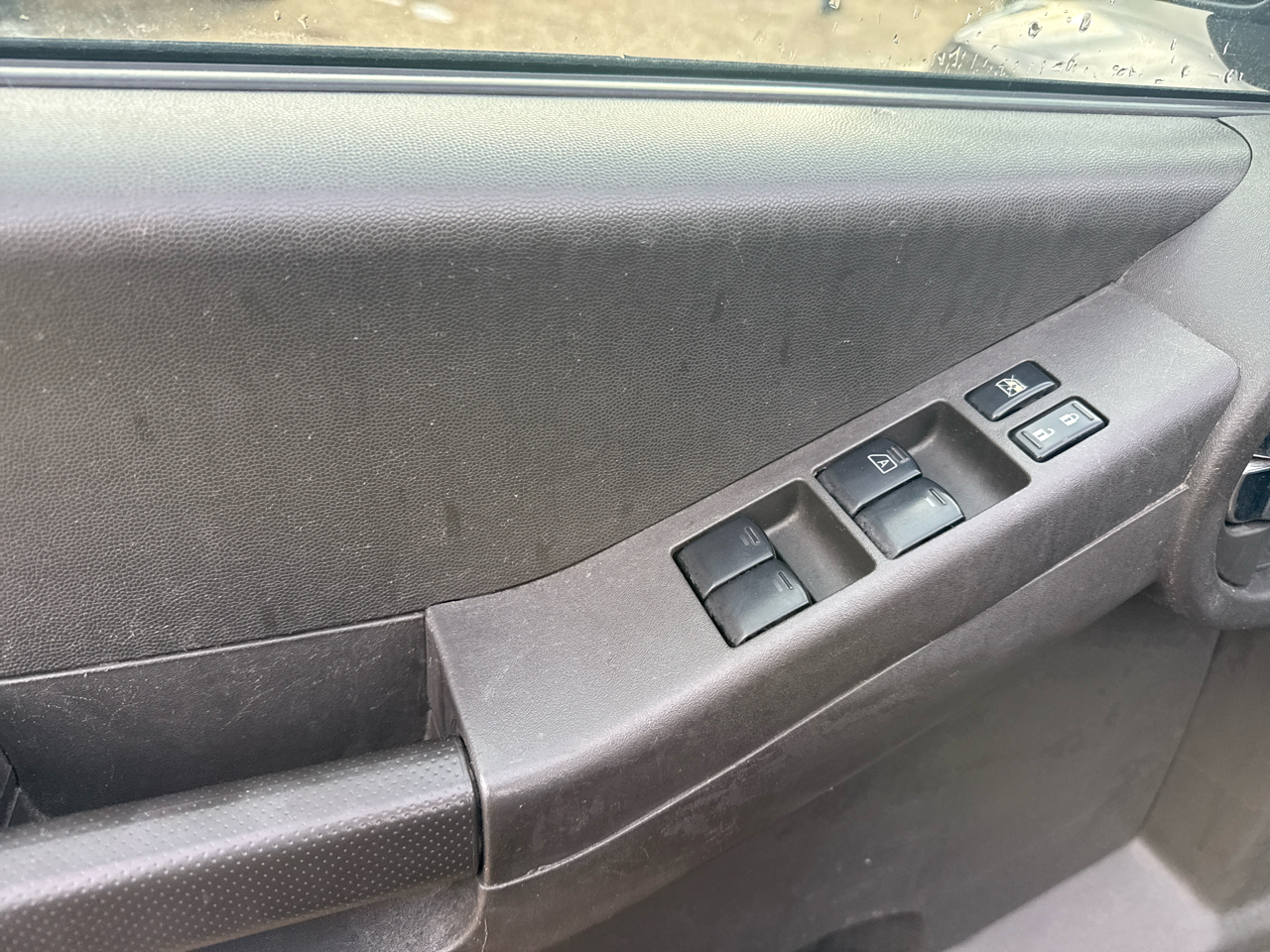 Nissan Xterra Pro-4X 4WD 2012