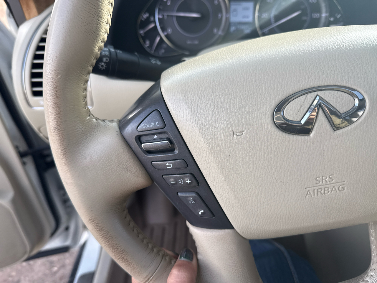 Infiniti QX80 4WD 2014